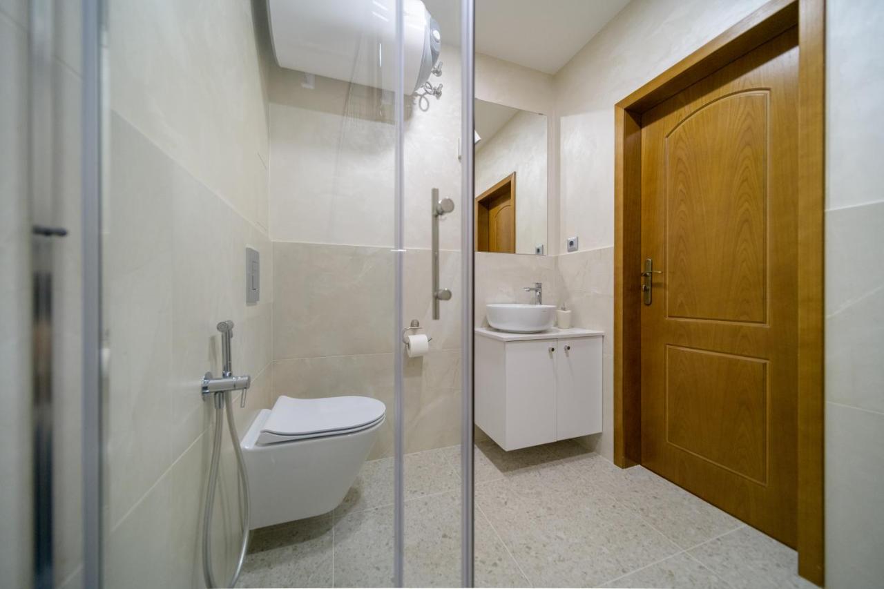 Magdalena Apartment - Two Bathrooms, Perfect City Center Βάρνα Εξωτερικό φωτογραφία